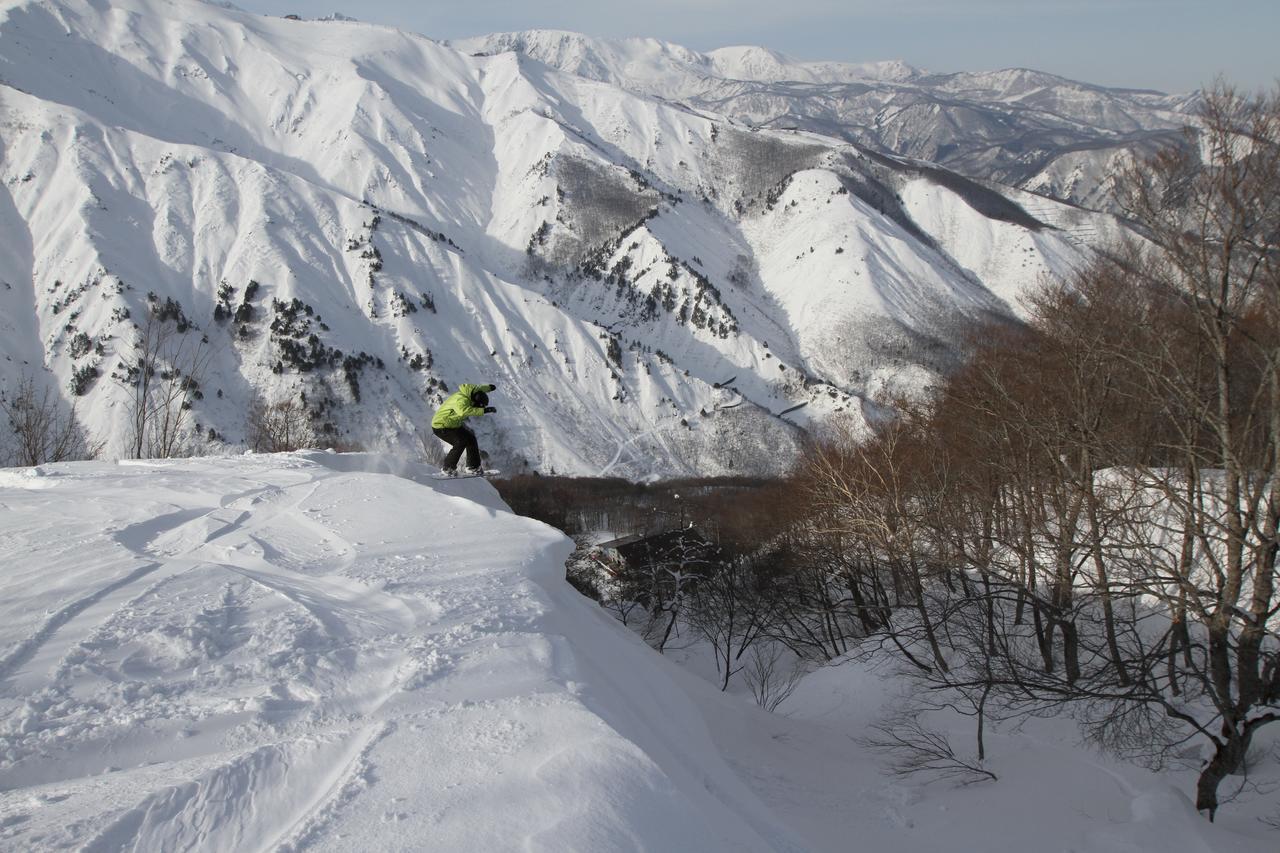 Powder Temple Hotell Hakuba Exteriör bild
